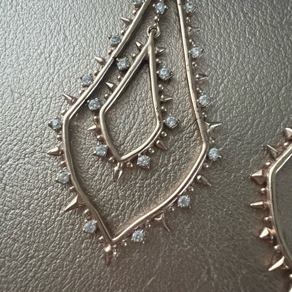 Kendra Scott Alice Earrings - Picture 4 of 4